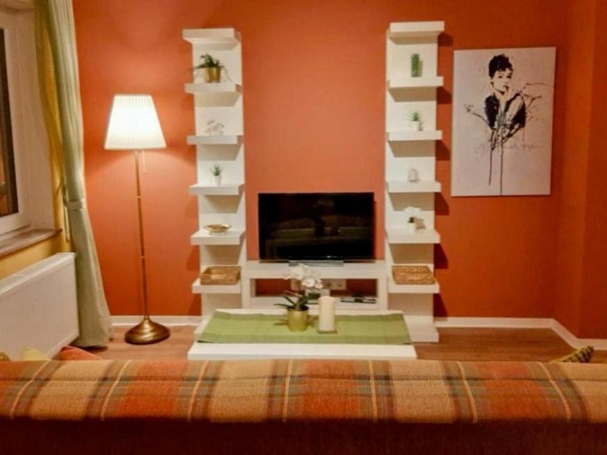 Schoene Ferienwohnung Mit Balkon Und Garten Nonnweiler Luaran gambar